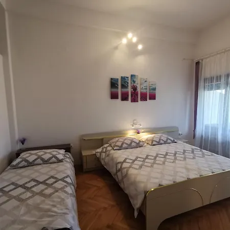 Appartamento With A Parking Space - 22937