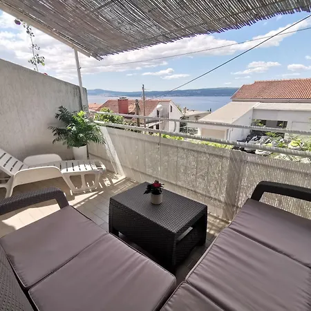 With A Parking Space - 22937 Crikvenica
