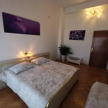 Appartamento With A Parking Space - 22937 Crikvenica