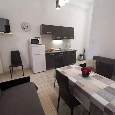 With A Parking Space - 22937 Appartamento *